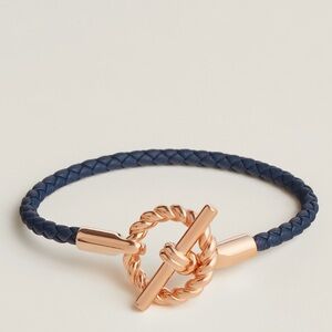 Hermès unisex navy blue leather Glenan Godronne bracelet NEW